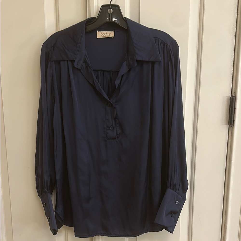 Navy Sosia size M Women's Top